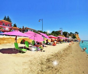 starbeach makrygialos greece holiday travelling 30  